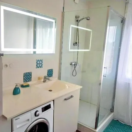 Appartement L'escale N°4 En Centre *